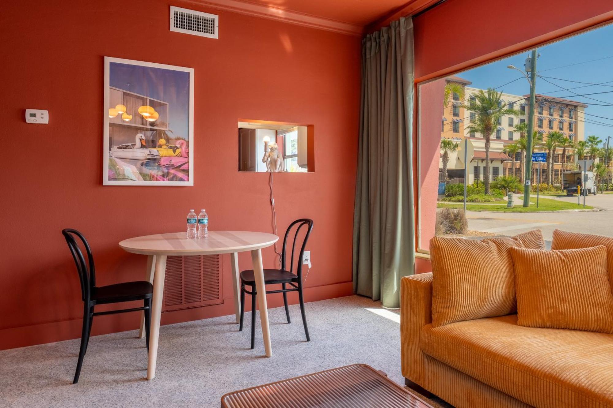 Monaco Vacation Rentals شاطئ كليرووتر المظهر الخارجي الصورة